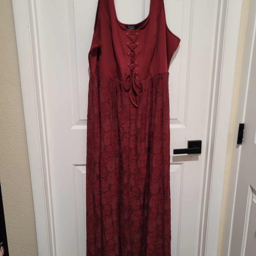 💀🎃Burgundy Skull Lace Dress🎃💀